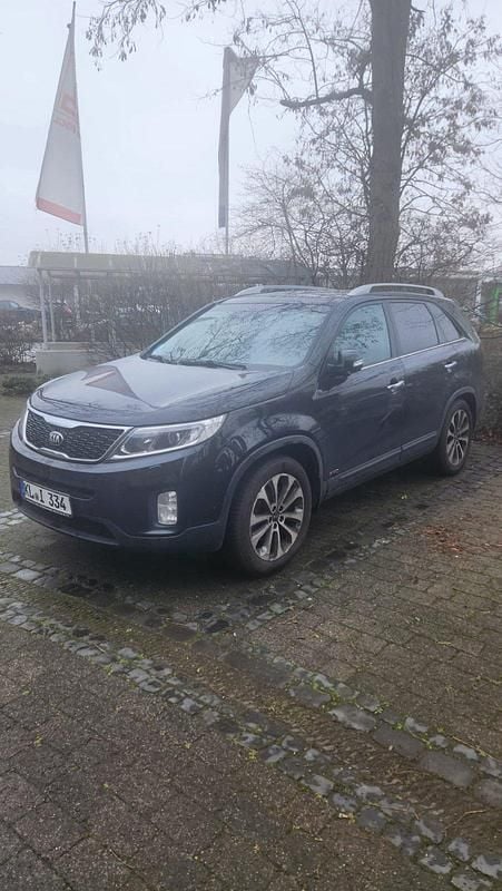 Schwarz Gebraucht 2014 Kia Sorento SUV | 7.500 € (Guter Preis) - Bild 1/4