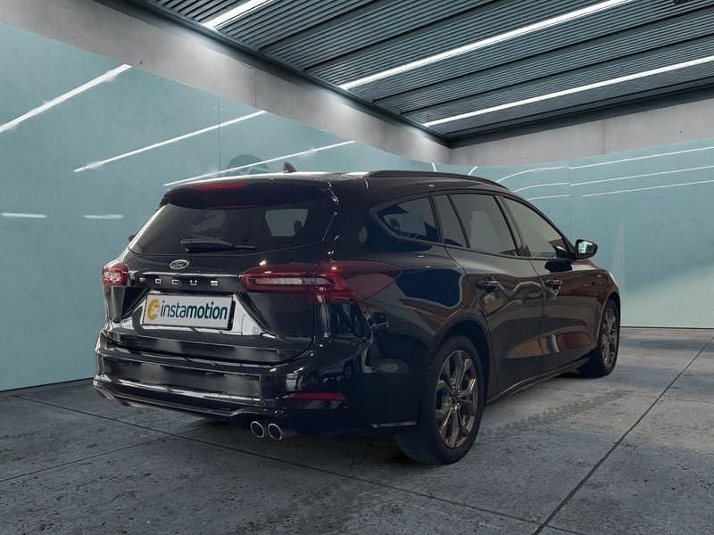 Gebraucht Ford Focus ST-Line 116 PS (85 kW) 2023 Schwarz Kombi
