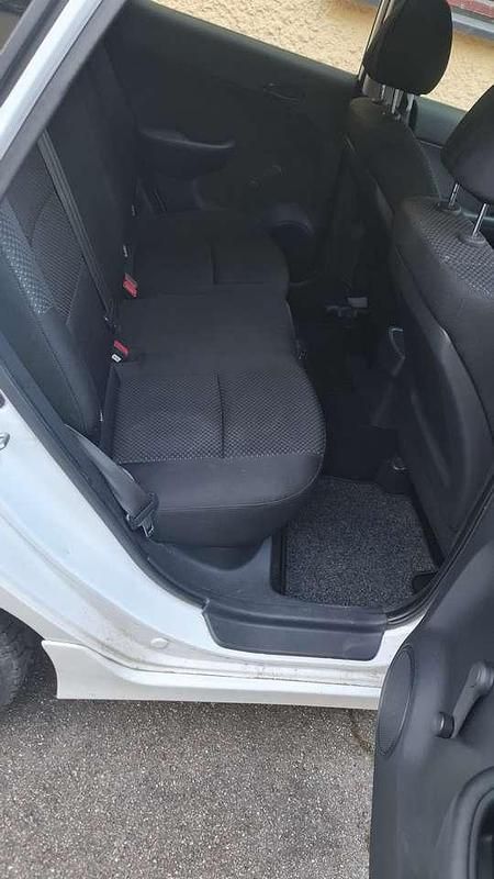 Gebraucht 2011 Hyundai i30 Style Limousine | 3.200 € (Fairer Preis) - Bild 1/4
