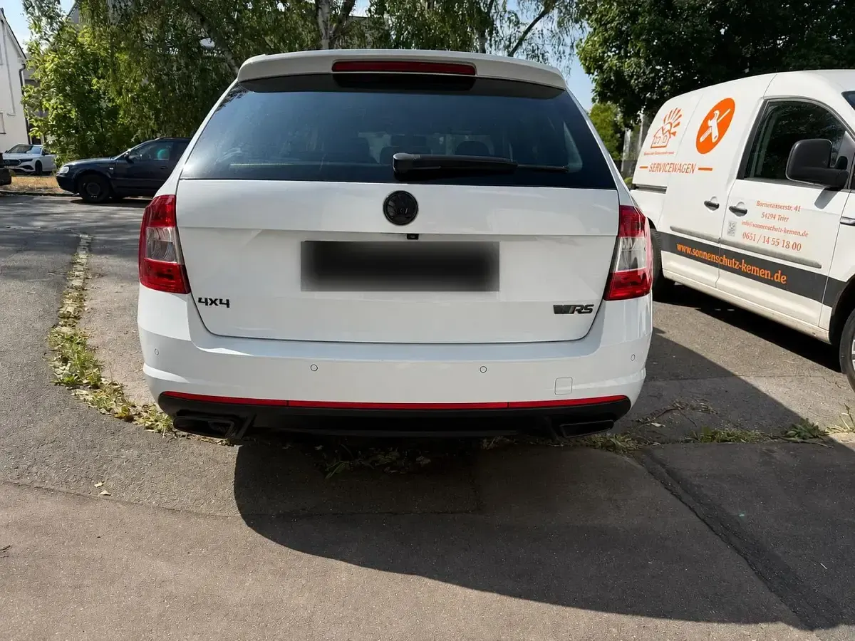 Gebraucht Skoda Octavia RS 184 PS (135 kW) 2016 Weiß Kombi