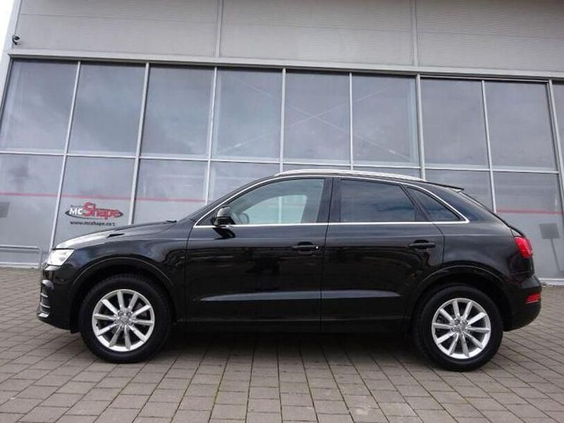 Schwarz Gebraucht 2016 Audi Q3 Sport SUV | 17.990 € (Fairer Preis) - Bild 1/4