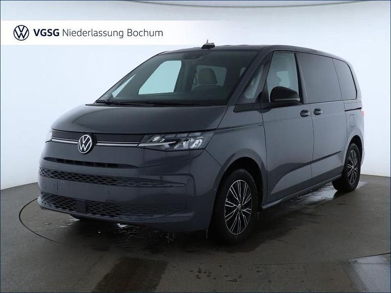 Gebraucht VW Multivan Life 150 PS (110 kW) 2025 Grau Van