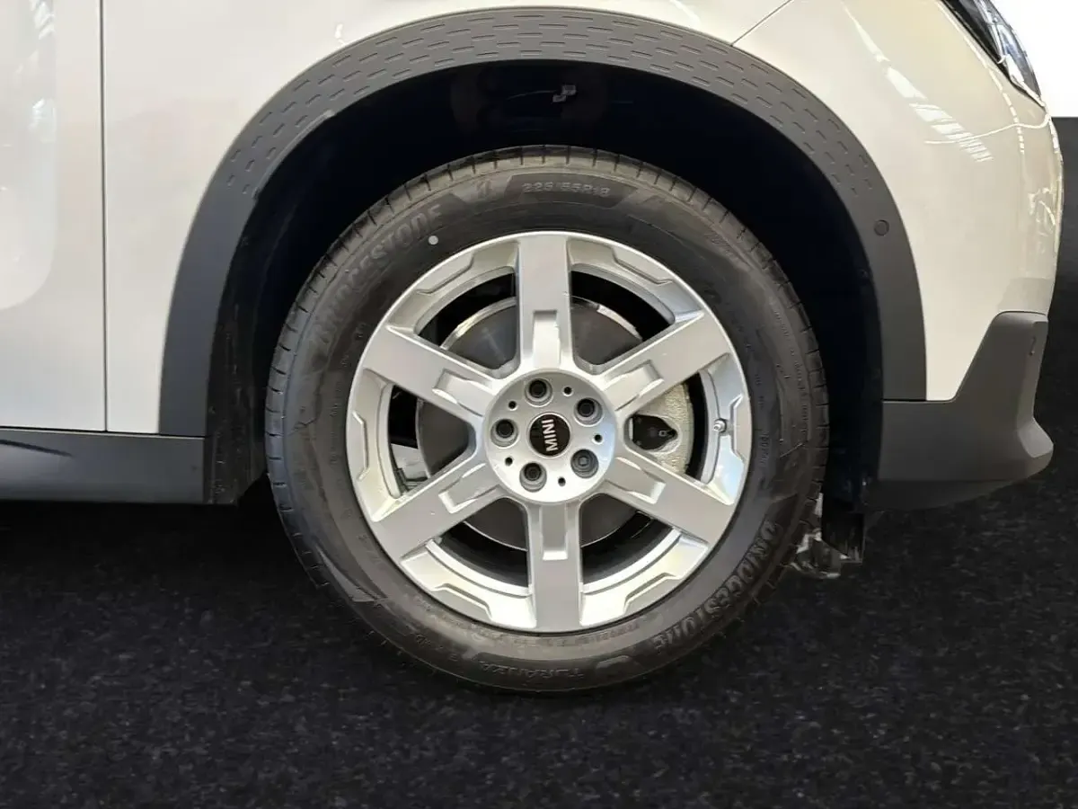 Gebraucht Mini Cooper Countryman 170 PS (125 kW) 2024 Nanuq white SUV