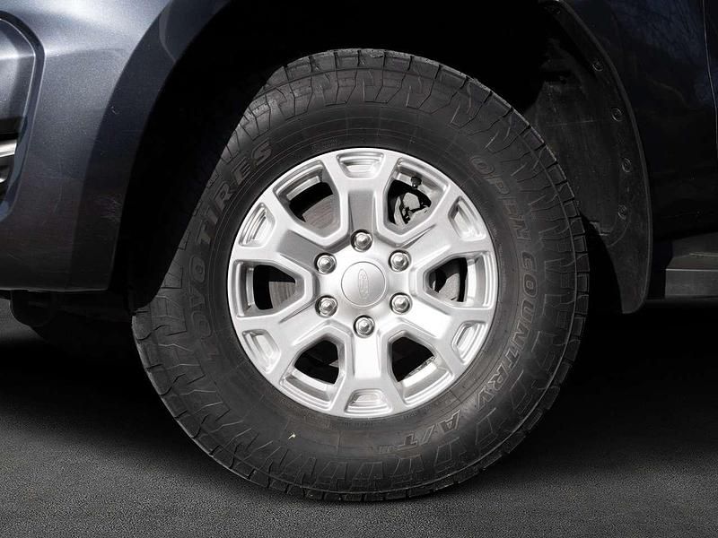 Gebraucht Ford Ranger XLT 170 PS (125 kW) 2022 Grau Pickup