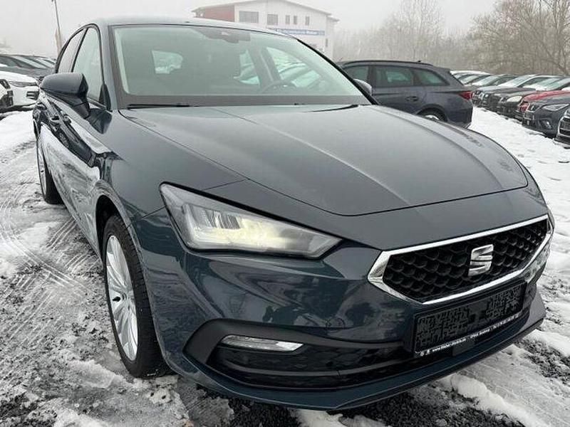Gebraucht Seat Leon Style 116 PS (85 kW) 2024 Blau Limousine