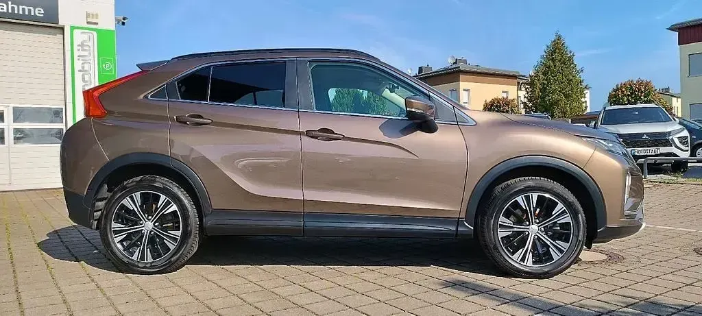 Gebraucht Mitsubishi Eclipse Cross Diamant Edition 163 PS (119 kW) 2018 Braun SUV