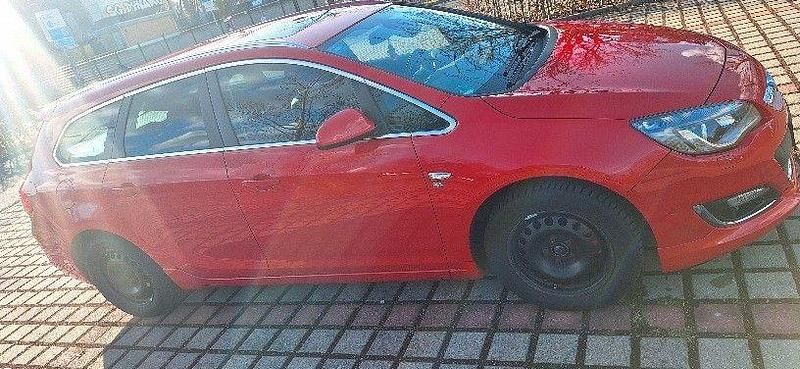 Gebraucht Opel Astra OPC 165 PS (121 kW) 2014 Rot Kombi