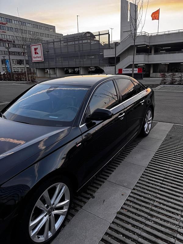 Gebraucht Audi A6 Comfort 190 PS (139 kW) 2018 Schwarz Limousine