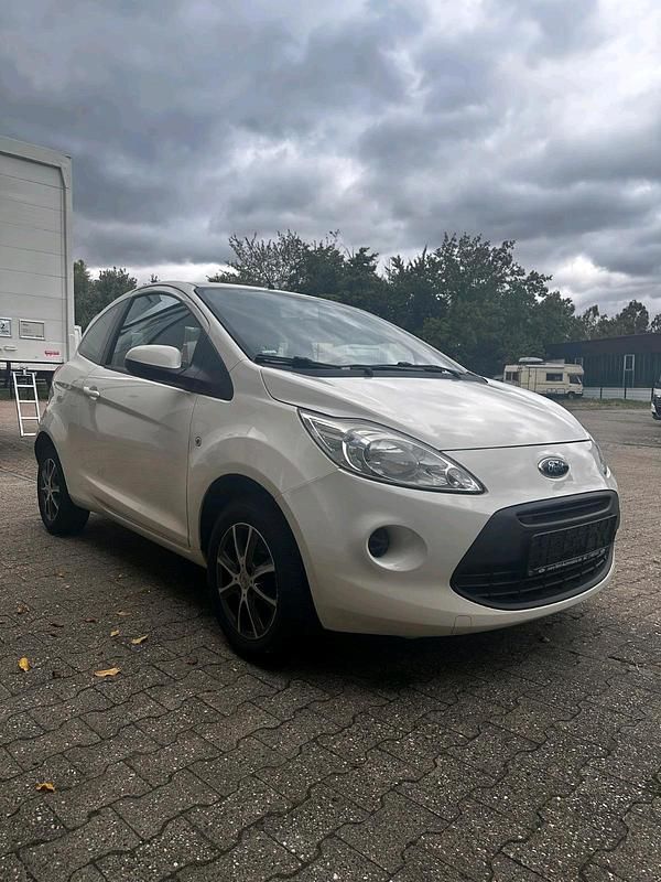 Weiß Gebraucht 2011 Ford Ka Kleinwagen | 2.699 € - Bild 1/4