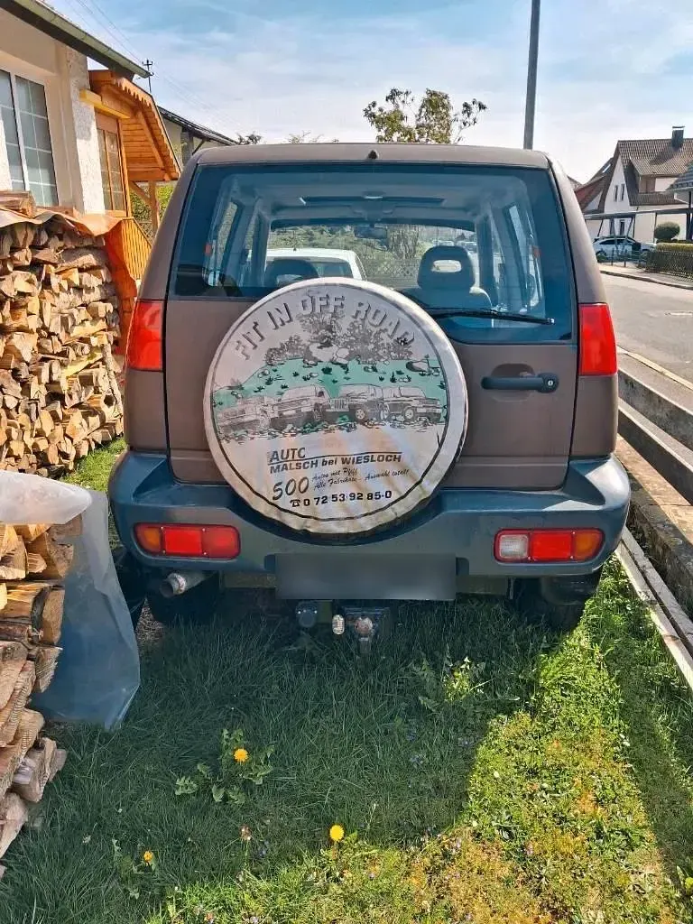 Gebraucht Nissan Terrano 124 PS (91 kW) 1994 Braun SUV