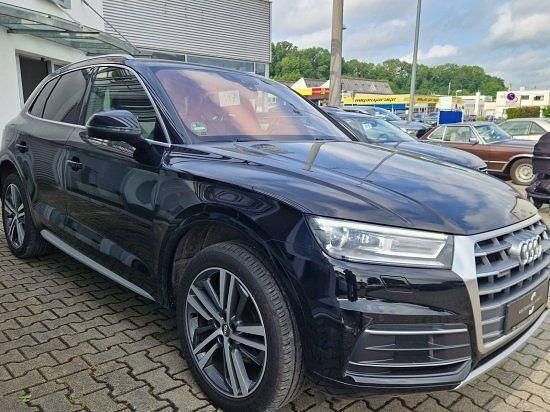Gebraucht Audi Q5 S-Line 190 PS (139 kW) 2019 Brillantschwarz SUV