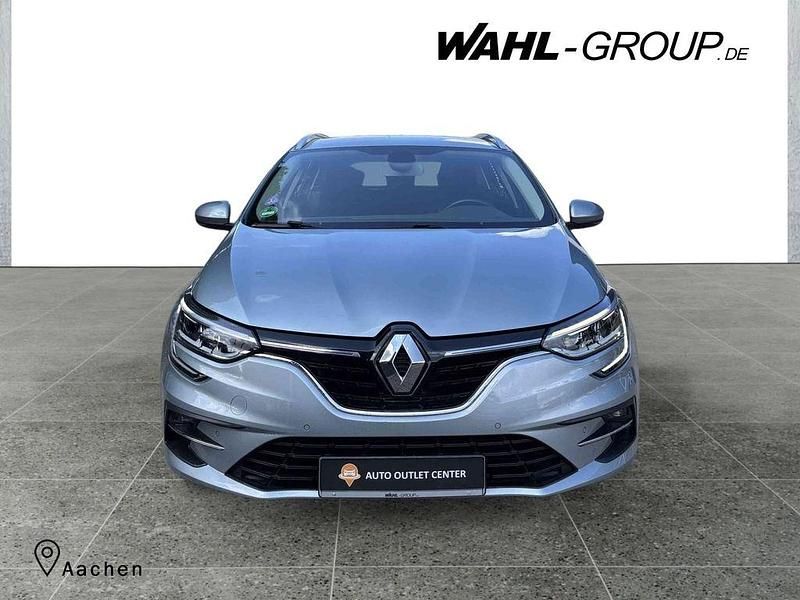 Grau Gebraucht 2021 Renault Mégane IV Zen Limousine | 15.990 € (Fairer Preis) - Bild 1/4