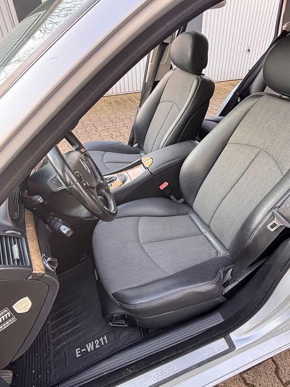 Gebraucht Mercedes 220 231 PS (169 kW) 2008 Schwarz Limousine