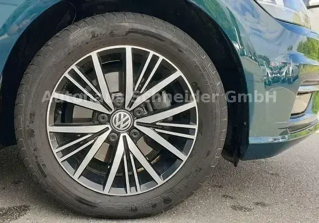 Gebraucht VW Golf VII Comfortline 116 PS (85 kW) 2017 Grün Limousine