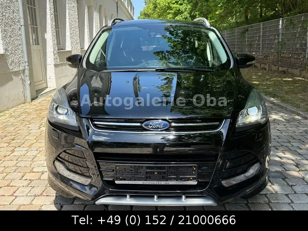 Gebraucht Ford Kuga 179 PS (131 kW) 2016 Schwarz SUV