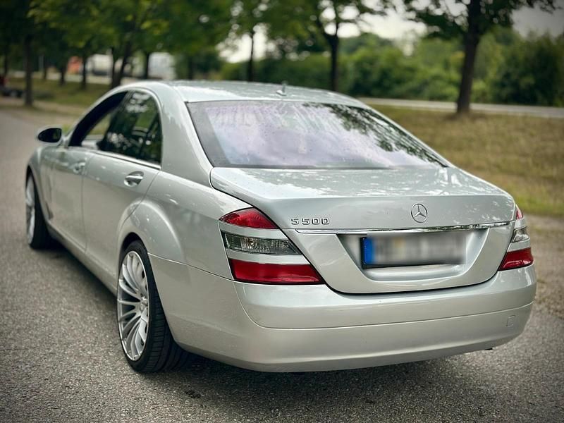 Andere außenfarben Gebraucht 2006 Mercedes S500 Limousine | 6.000 € (Superpreis) - Bild 1/4