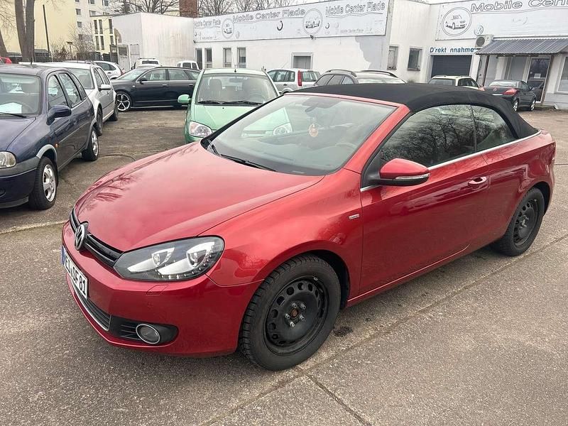 Gebraucht VW Golf Cabriolet Life 140 PS (102 kW) 2013 Sunset red metallic Cabrio