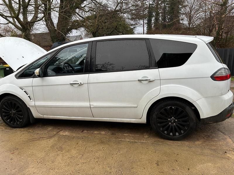 Gebraucht Ford S-MAX S 175 PS (128 kW) 2009 Weiß Van / Kleinbus