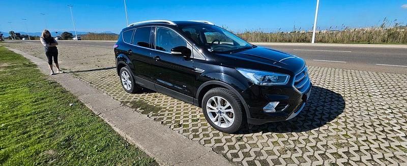 Schwarz Gebraucht 2017 Ford Kuga Titanium SUV | 12.600 € (Fairer Preis) - Bild 1/4