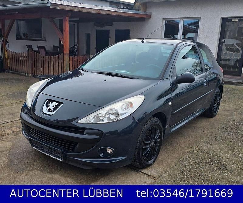 Grau Gebraucht 2010 Peugeot 206+ Basis Kleinwagen | 2.290 € (Fairer Preis) - Bild 1/4