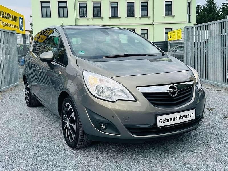 Muskatgrau/pepperdust Gebraucht 2012 Opel Meriva Van / Kleinbus | 4.999 € (Fairer Preis) - Bild 1/4