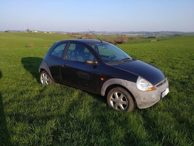 Gebraucht Ford Ka 60 PS (44 kW) 1997 Schwarz Kleinwagen
