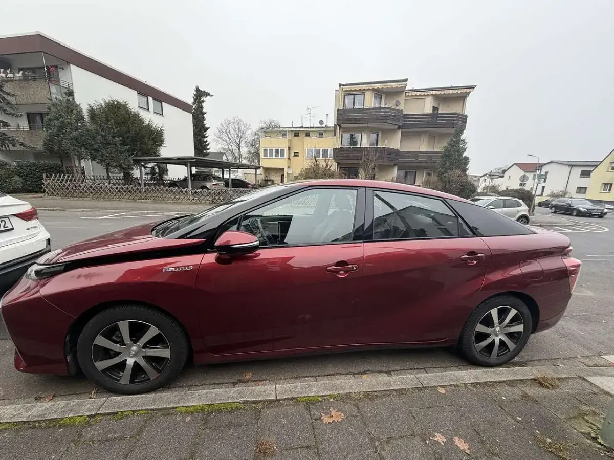 Gebraucht Toyota Mirai Basis 154 PS (113 kW) 2020 Limousine