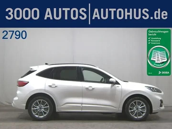 Weiß Gebraucht 2020 Ford Kuga ST-Line X SUV | 21.760 € (Fairer Preis) - Bild 1/4
