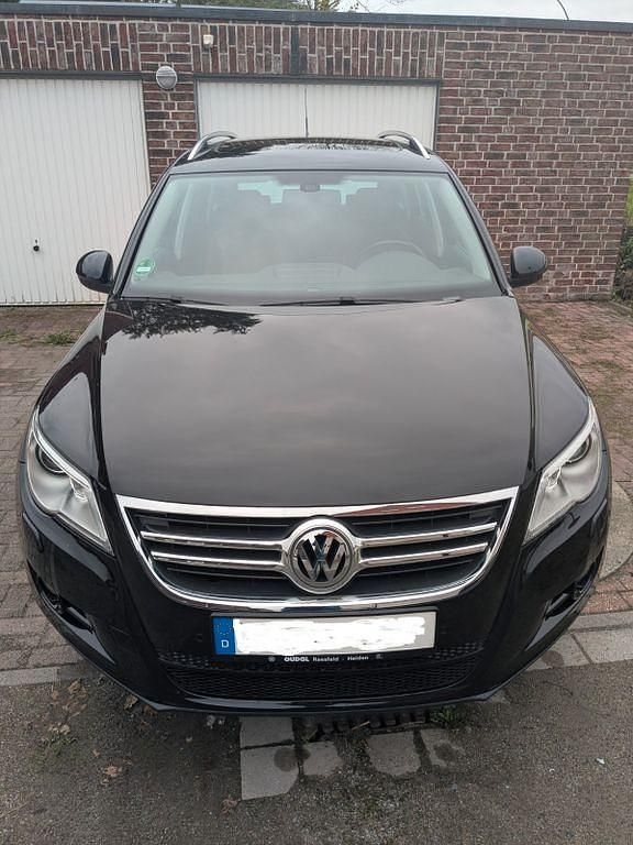 Schwarz Gebraucht 2008 VW Tiguan Sportline SUV | 7.500 € (Fairer Preis) - Bild 1/4