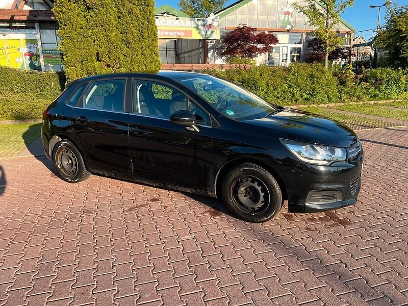 Gebraucht Citroën C4 130 PS (95 kW) 2015 Schwarz Limousine