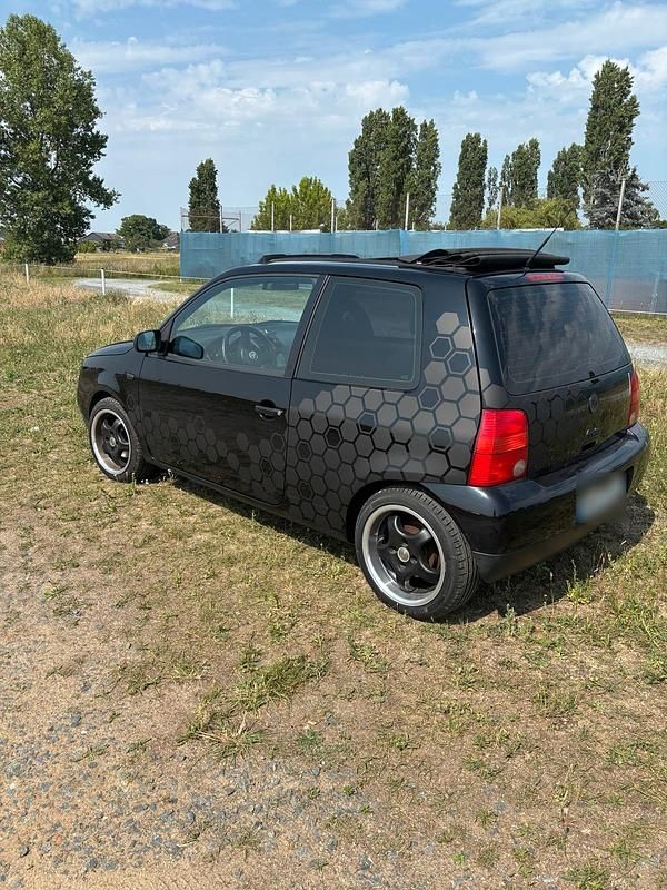 Gebraucht VW Lupo 60 PS (44 kW) 2002 Schwarz Kleinwagen