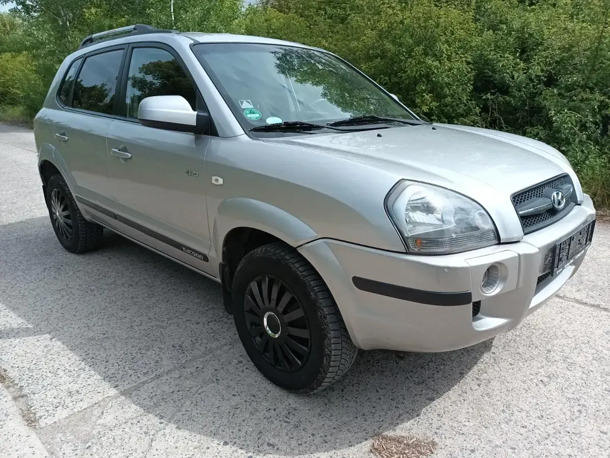 Gebraucht Hyundai Tucson 141 PS (103 kW) 2006 Grau SUV
