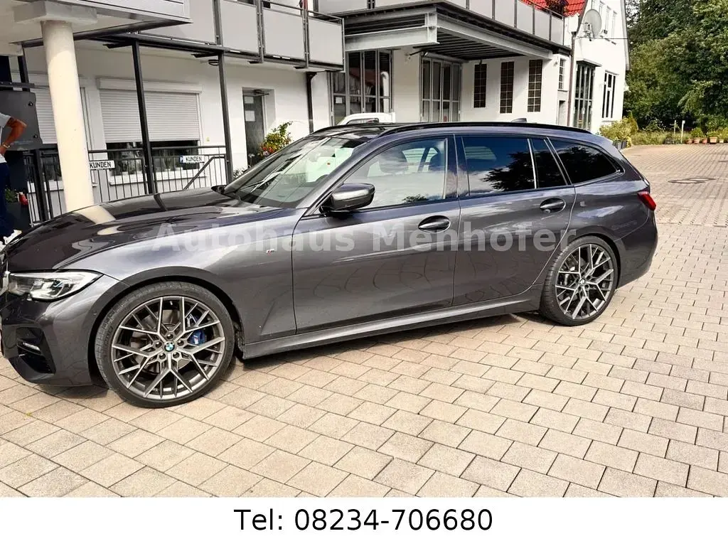 Gebraucht BMW 330 M Sport 265 PS (194 kW) 2020 Grau Kombi