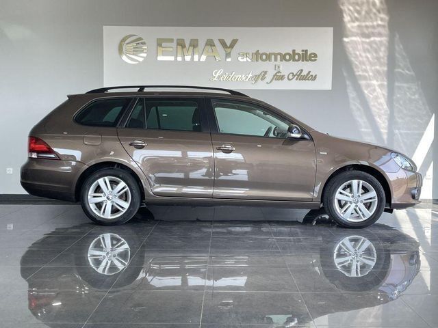 Gebraucht VW Golf VII Match 105 PS (77 kW) 2012 Braun (toffeebraun metallic) Kombi
