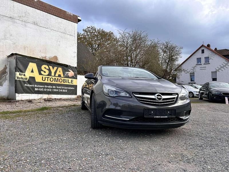 Gebraucht Opel Cascada Innovation 140 PS (102 kW) 2014 Grau Cabrio