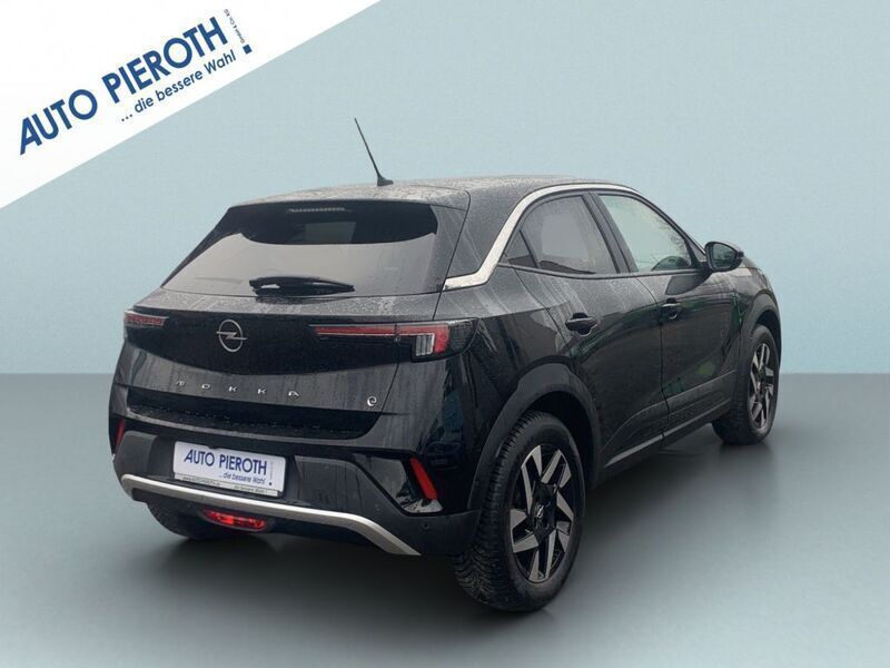 Gebraucht Opel Mokka-e Elegance 100 kW (136 PS) 2022 Diamant schwarz metallic SUV
