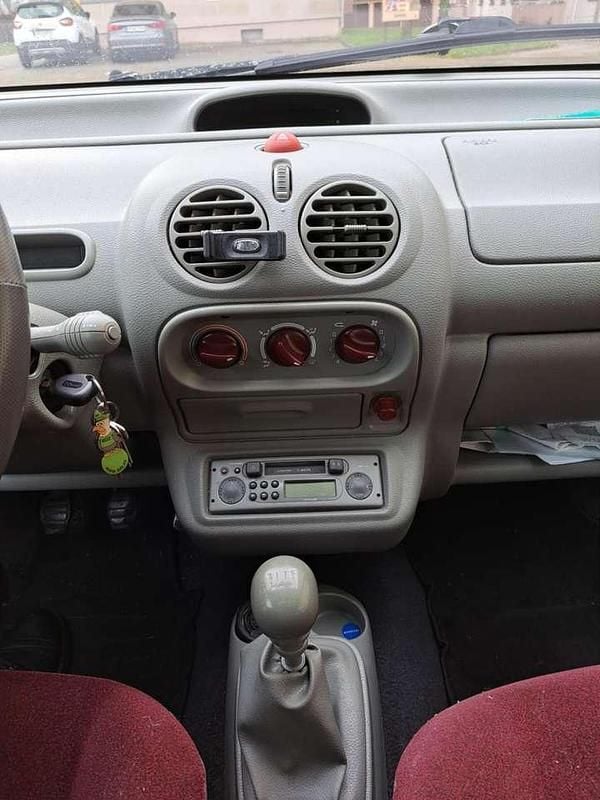 Gebraucht Renault Twingo Initiale 58 PS (42 kW) 2001 Schwarz Kleinwagen