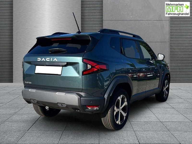 Neu Dacia Duster Journey 101 PS (74 kW) 2025 Zedergrün SUV