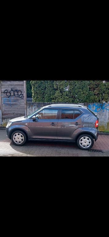 Gebraucht Suzuki Ignis Comfort 90 PS (66 kW) 2018 Grau SUV