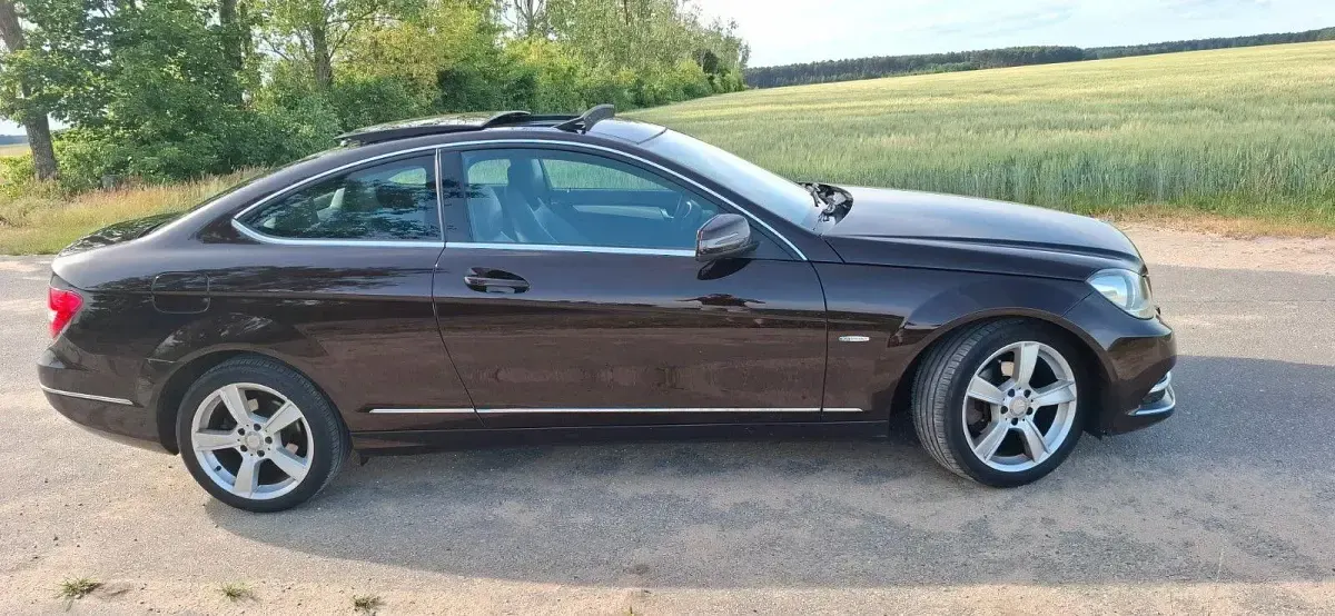 Gebraucht Mercedes C180 156 PS (114 kW) 2011 Coupé