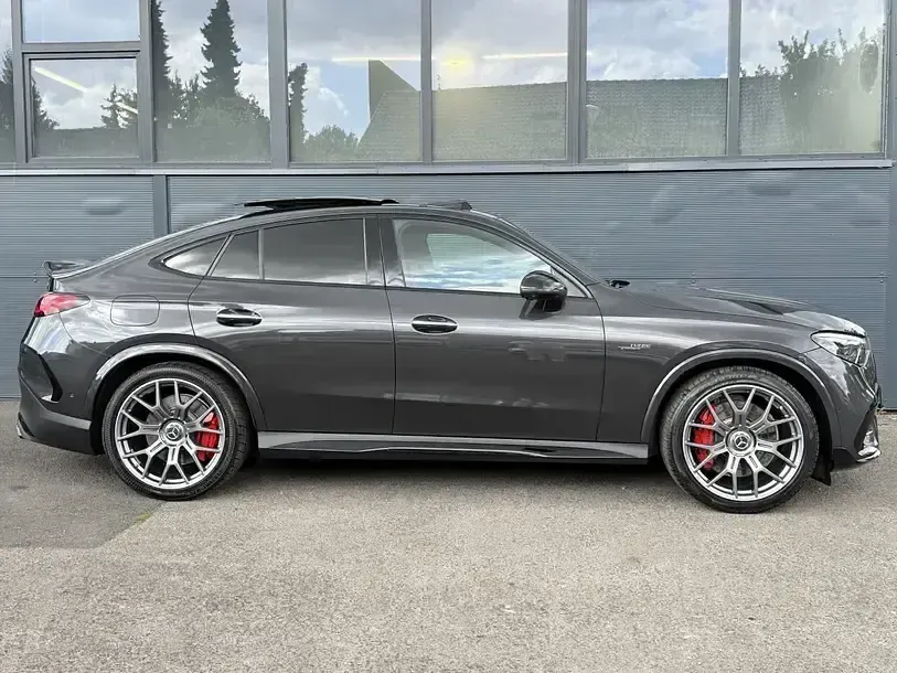 Gebraucht Mercedes GLC63 AMG AMG 476 PS (350 kW) 2025 Grau SUV