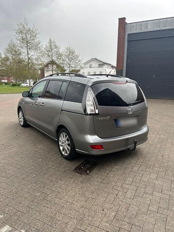 Gebraucht Mazda 5 143 PS (105 kW) 2010 Silber Van / Kleinbus