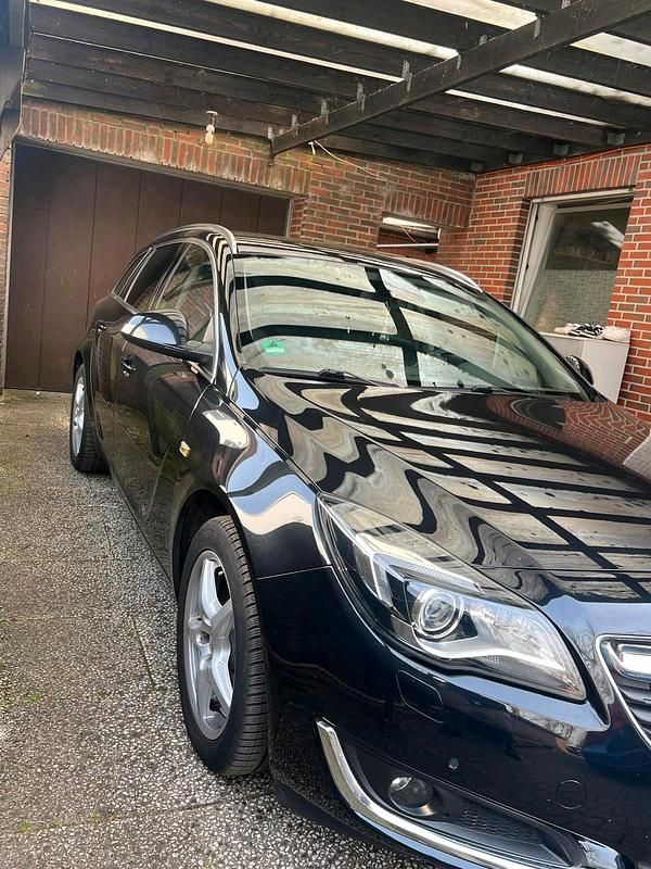 Gebraucht Opel Insignia 170 PS (125 kW) 2016 Schwarz Kombi