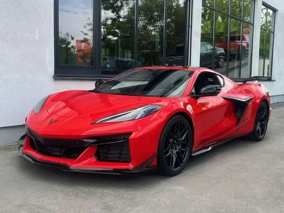 Neu Corvette Z06 646 PS (475 kW) 2025 Rot Coupé