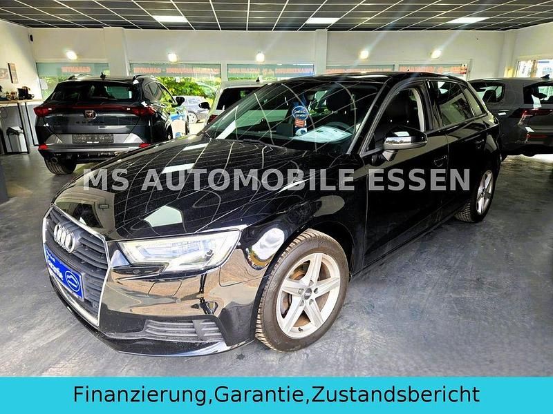 Schwarz Gebraucht 2017 Audi A3 Sportback Sport Kleinwagen | 12.800 € (Superpreis) - Bild 1/4