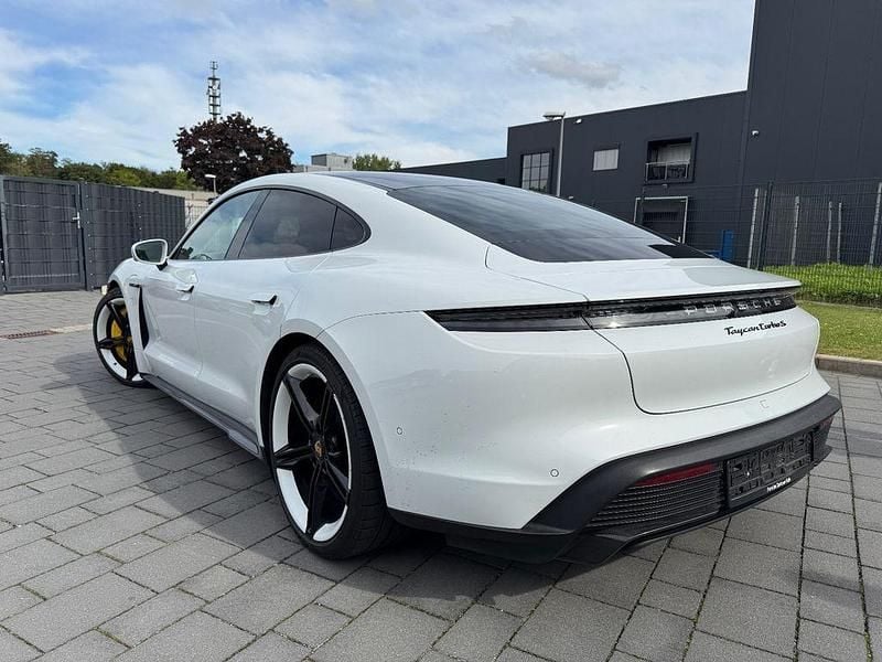 Gebraucht Porsche Taycan Turbo S 559 kW (761 PS) 2020 Weiß Limousine