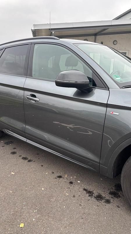 Gebraucht Audi Q5 S-Line 163 PS (119 kW) 2019 Grau SUV