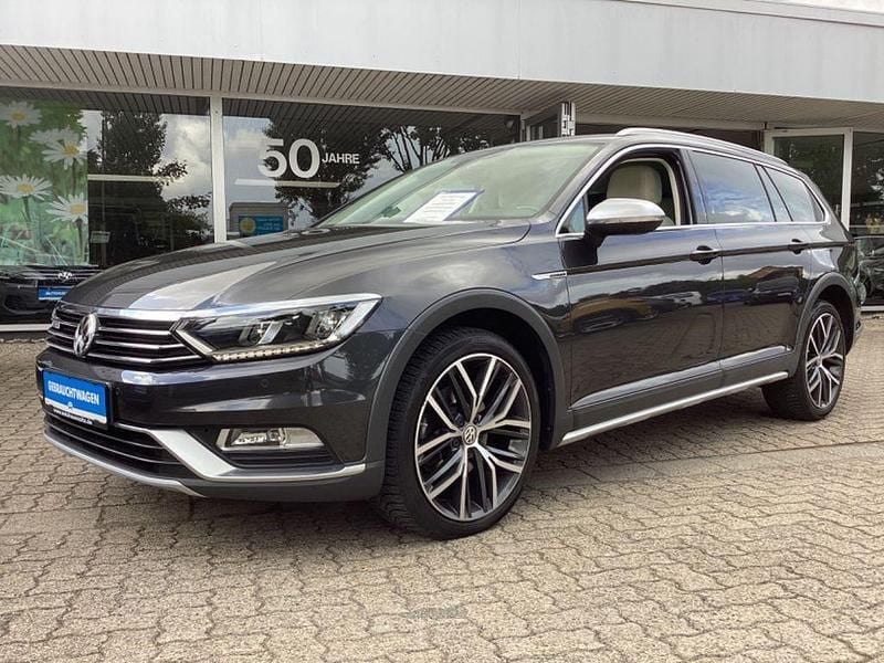 Gebraucht VW Passat Alltrack 190 PS (139 kW) 2018 Grau Kombi