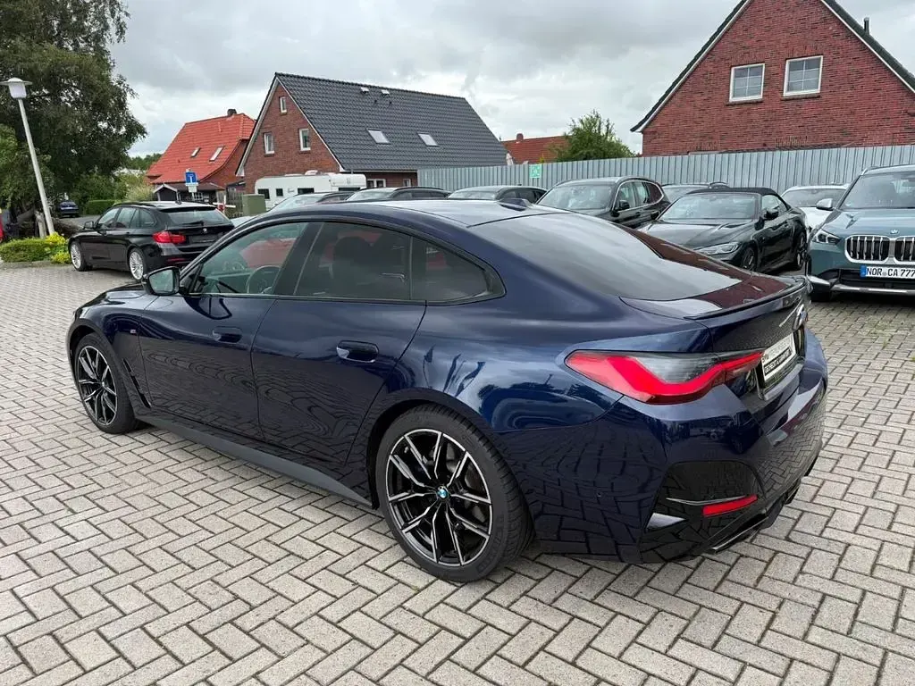 Gebraucht BMW M440 M Sport 374 PS (275 kW) 2023 Blau Limousine