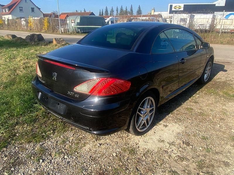 Gebraucht Peugeot 307 CC Filou 109 PS (80 kW) 2007 Schwarz Cabrio